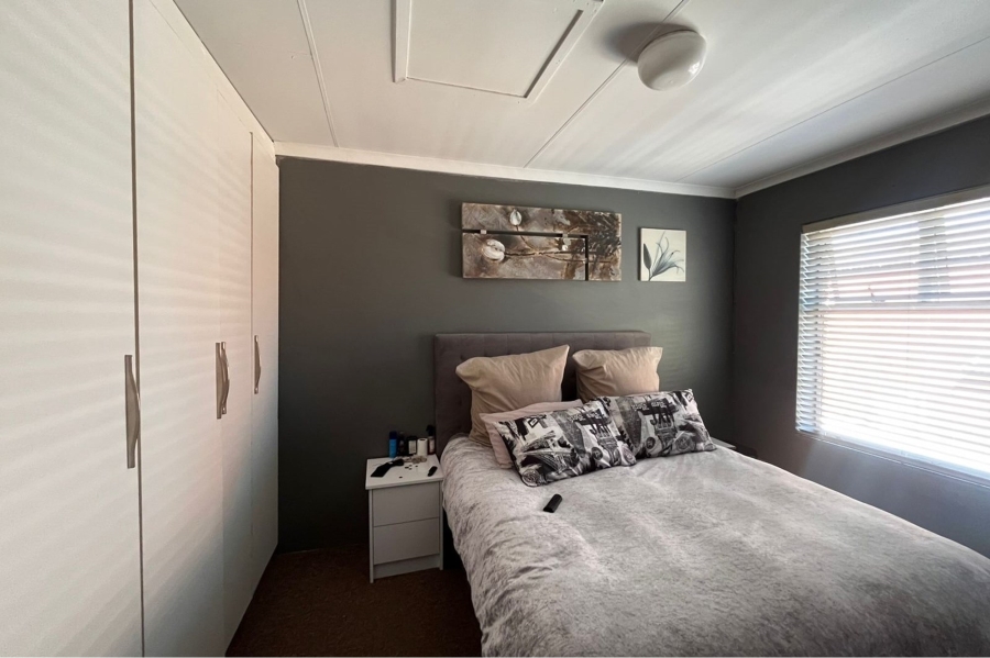 2 Bedroom Property for Sale in Walmer Link Eastern Cape